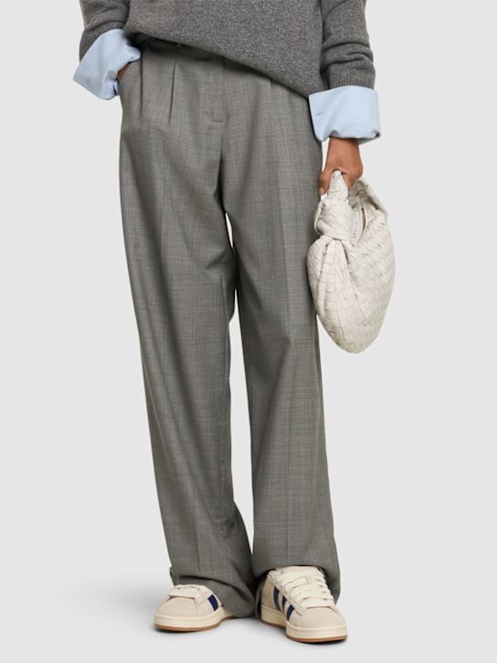 adidas Originals: Sneakers Campus 00s - women_1 | Luisa Via Roma