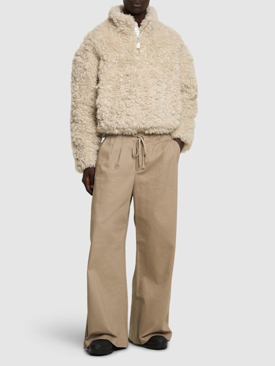 Entire Studios: Flauschiger Pullover mit Viertelreißverschluss - men_1 | Luisa Via Roma