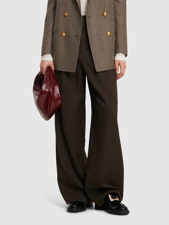 Roger Vivier: 60mm Viv Rangers patent leather loafers - Black - women_1 | Luisa Via Roma