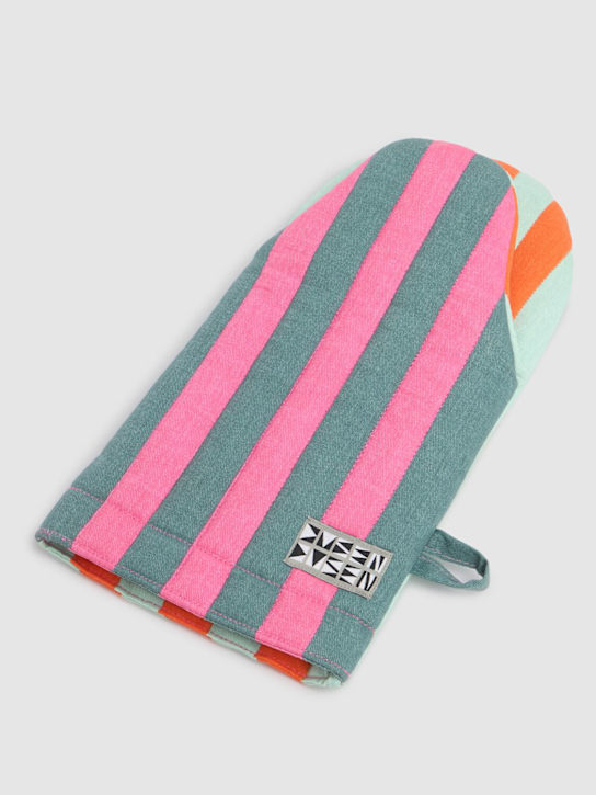 Dusen Dusen: Ginger cotton oven mitt - ecraft_1 | Luisa Via Roma