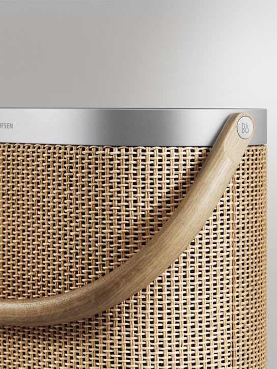 Bang & Olufsen: Beosound A5 speaker - Beige - ecraft_3 | Luisa Via Roma
