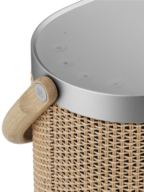 Bang & Olufsen: Beosound A5 speaker - Beige - ecraft_4 | Luisa Via Roma