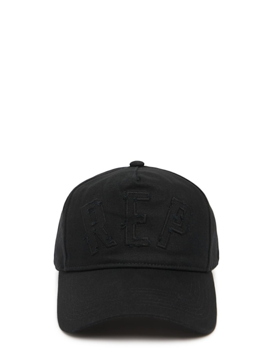 Represent: Applique R cap - men_0 | Luisa Via Roma