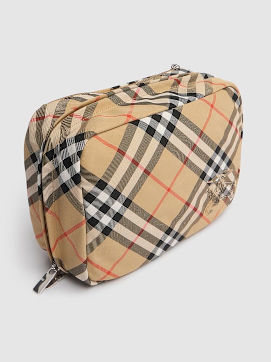 Burberry: Pouch „Essential Check“ - men_1 | Luisa Via Roma