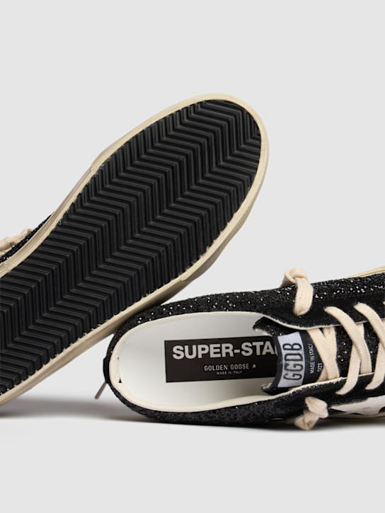 Golden Goose: 20毫米Super-Star亮粉运动鞋 - 黑色/白色 - women_4 | Luisa Via Roma