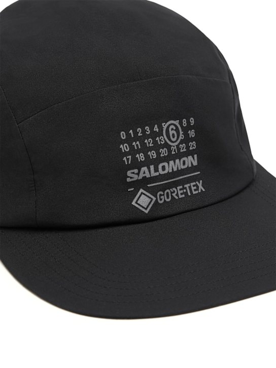 MM6 Maison Margiela: MM6 x Salomon cap - men_1 | Luisa Via Roma