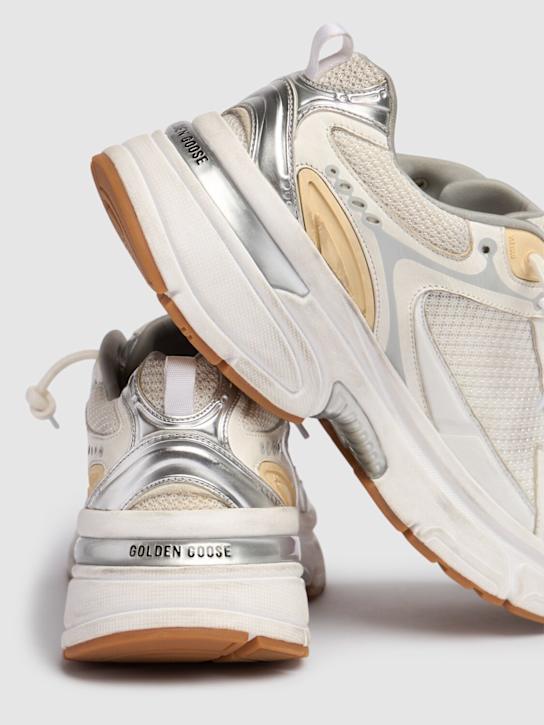 Golden Goose: 40毫米Lightstar网眼&麂运动鞋 - 白色/金色 - women_4 | Luisa Via Roma