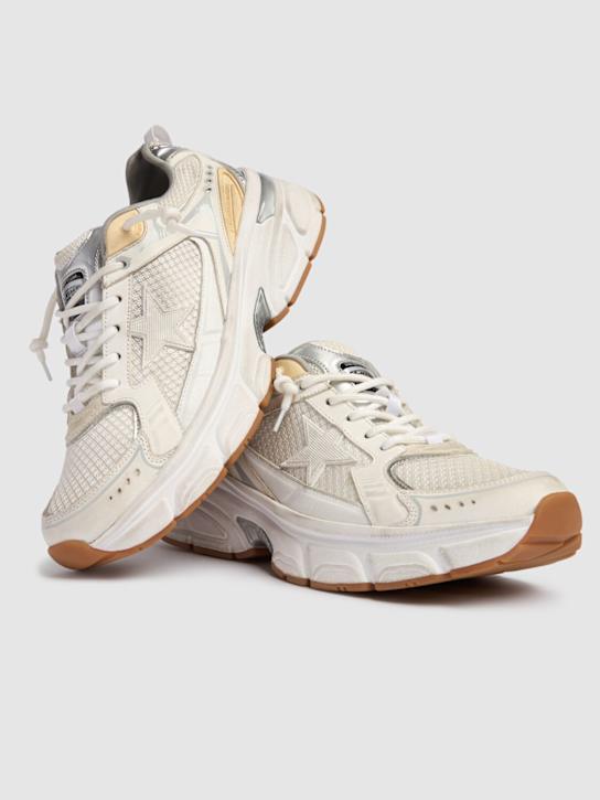 Golden Goose: 40毫米Lightstar网眼&麂运动鞋 - 白色/金色 - women_2 | Luisa Via Roma