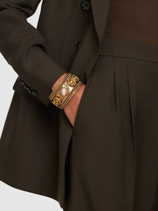 Moschino: Chain & faux pearl bangle - women_1 | Luisa Via Roma