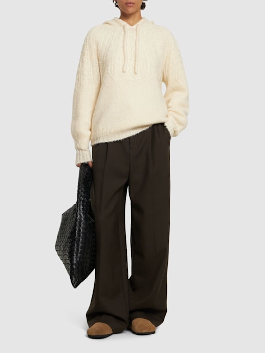 Guest In Residence: Cloud wool blend knit hoodie - women_1 | Luisa Via Roma