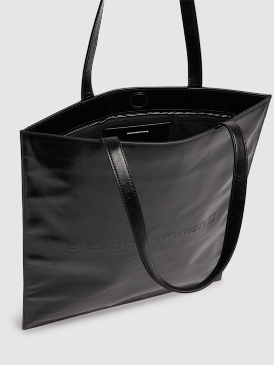 Alexander Wang: Large Pinch crackled patent leather tote - Black - women_5 | Luisa Via Roma