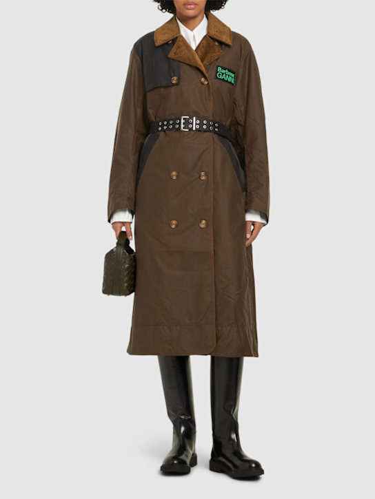 BARBOUR: Trench cerato Barbour x Ganni con logo - women_1 | Luisa Via Roma