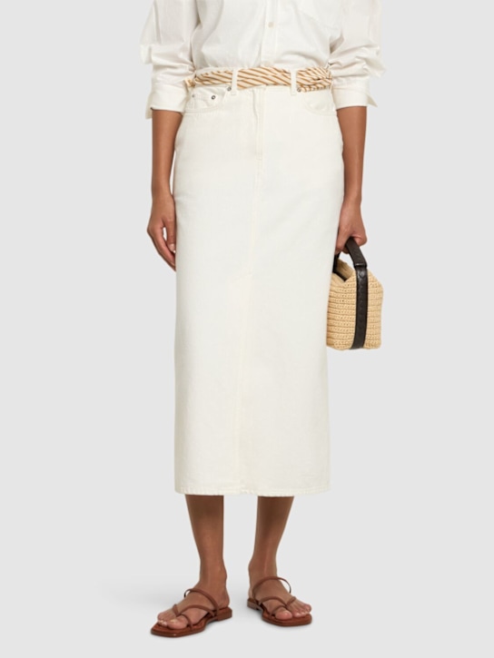 A.EMERY: 10mm Turner suede thong sandals - women_1 | Luisa Via Roma