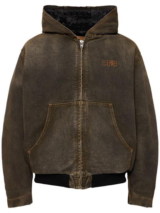 9606b811-82bb-4988-b2e0-