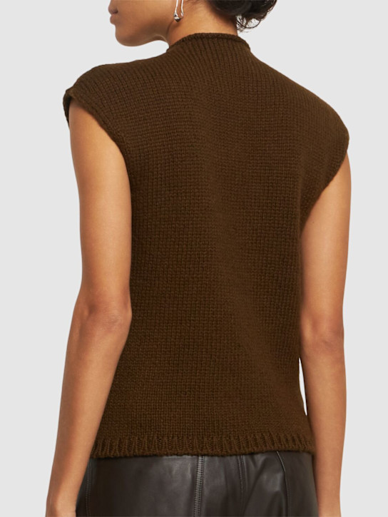 Lemaire: Gilet in maglia di misto lana - Marrone - women_2 | Luisa Via Roma