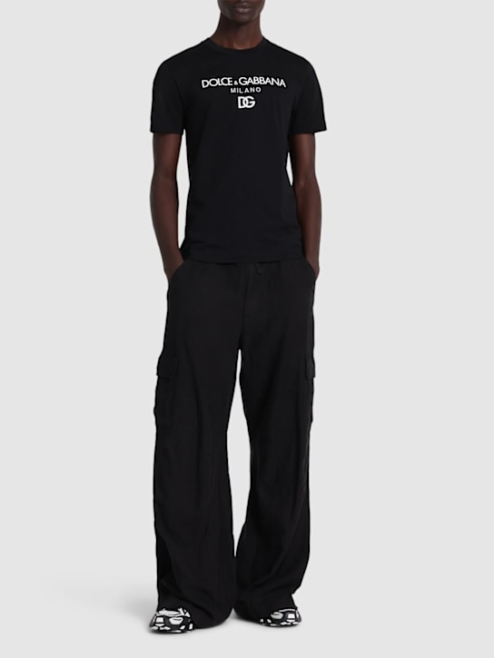 Dolce&Gabbana: T-shirt in cotone con logo - Nero - men_1 | Luisa Via Roma