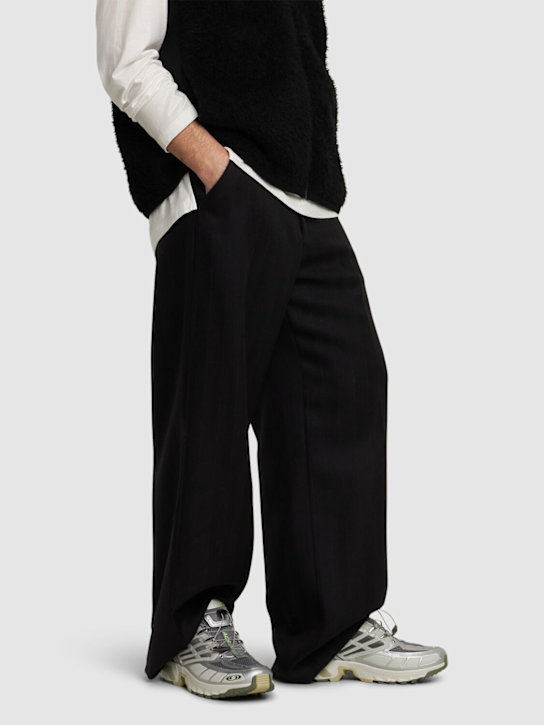 MM6 Maison Margiela: MM6 x Salomon ACS Pro sneakers - men_1 | Luisa Via Roma