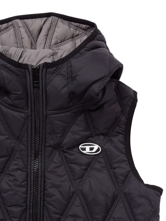 Diesel Kids: Quilted nylon vest w/ logo - ブラック - kids-boys_1 | Luisa Via Roma