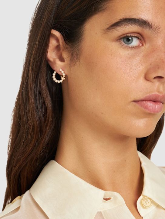Tory Burch: Kira faux pearl loop earrings - women_1 | Luisa Via Roma