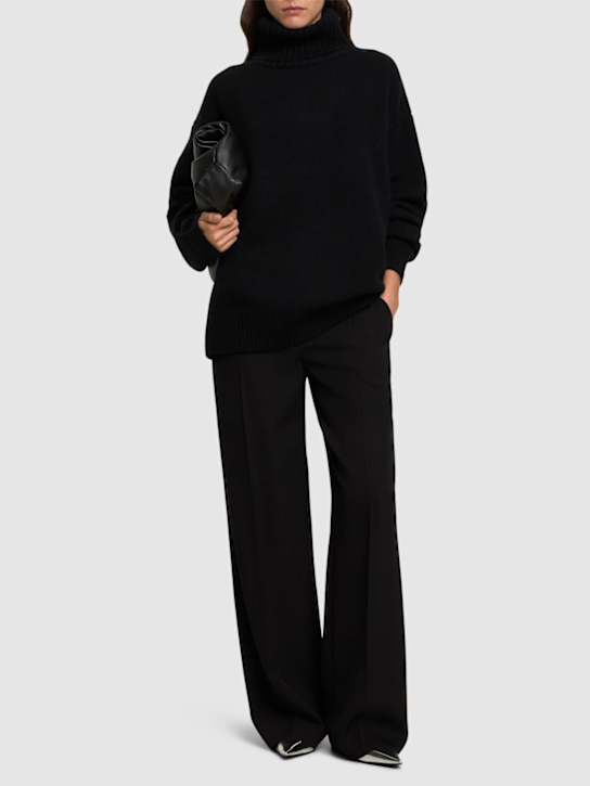 Extreme Cashmere: Oversize Xtra cashmere sweater - women_1 | Luisa Via Roma