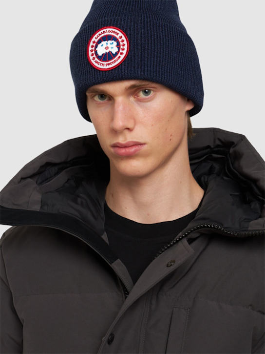 Canada Goose: Arctic Disc wool beanie - men_1 | Luisa Via Roma
