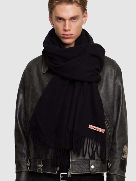 Acne Studios: Wool logo scarf - men_1 | Luisa Via Roma