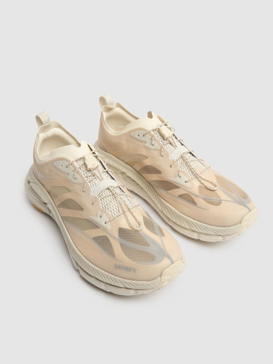 Hoka: Satisfy Mafate Speed 4 Lite  sneakers - women_1 | Luisa Via Roma