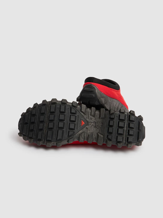 Salomon: Snowclog sneakers - High Risk Red/H - men_3 | Luisa Via Roma