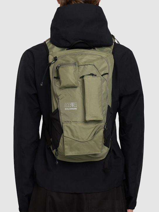 MM6 Maison Margiela: MM6 x Salomon Trail Blazer backpack - men_1 | Luisa Via Roma