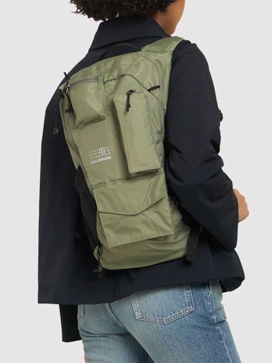 MM6 Maison Margiela: MM6 x Salomon Trail Blazer backpack - men_1 | Luisa Via Roma