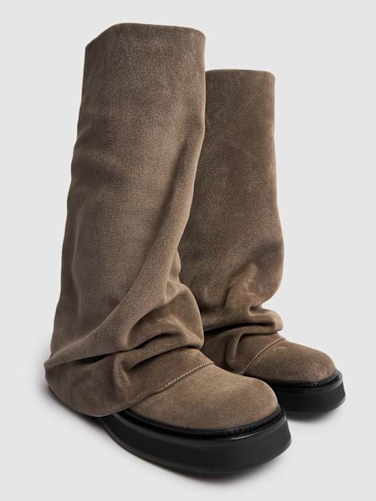 The Attico: 30mm Robin suede combat boots - Taupe - women_2 | Luisa Via Roma