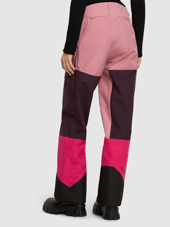 Peak Performance: Gravity 3L Gore-Tex ski pants - Beetroot Purple - women_2 | Luisa Via Roma