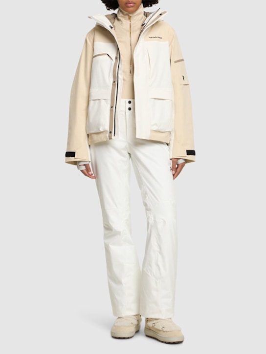 Peak Performance: 2L Insulated stretch ski shell jacket - women_1 | Luisa Via Roma