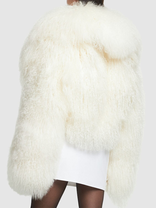 The Attico: Cappotto oversize in pelliccia mongolia - Bianco - women_2 | Luisa Via Roma