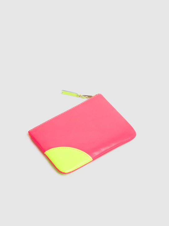 Comme des Garçons Wallet: Super neon leather line zip wallet - women_1 | Luisa Via Roma
