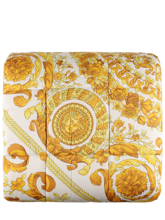 Versace: Heritage Barocco quilt - Gold - ecraft_0 | Luisa Via Roma