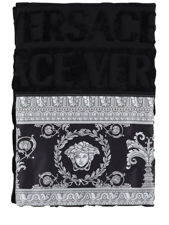 Versace: I Heart Baroque bath towel - Black - ecraft_0 | Luisa Via Roma