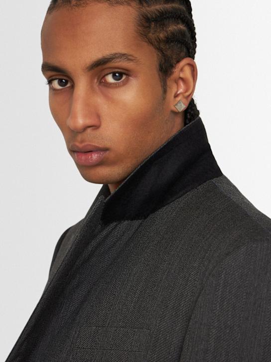 Valentino Garavani: Rockstud メタルピアス - men_1 | Luisa Via Roma