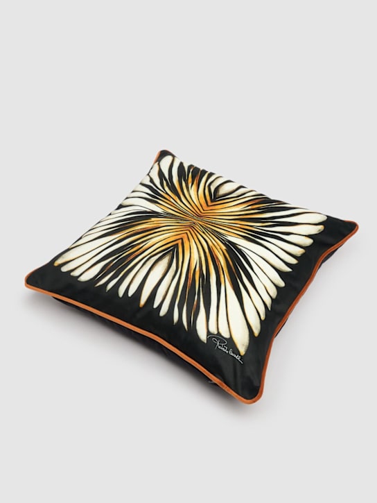 Roberto Cavalli: Ray of Gold velvet cushion - ecraft_1 | Luisa Via Roma