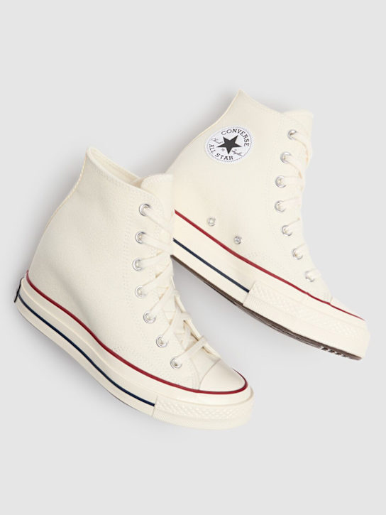 Converse: Chuck 70 Wedge HI sneakers - Khaki/Off White - women_2 | Luisa Via Roma