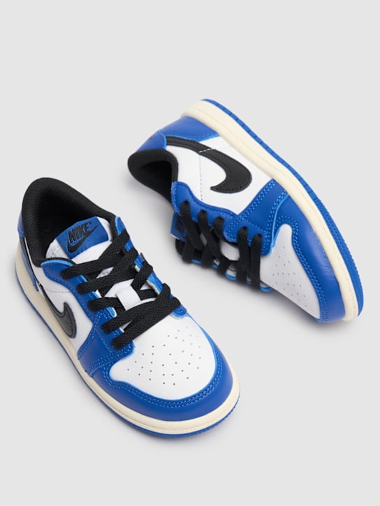 Jordan: Jordan 1 Retro Low OG sneakers - White/Blue - kids-boys_1 | Luisa Via Roma