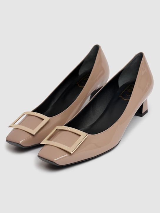 Roger Vivier: 45mm Trompette patent leather pumps - Taupe - women_2 | Luisa Via Roma