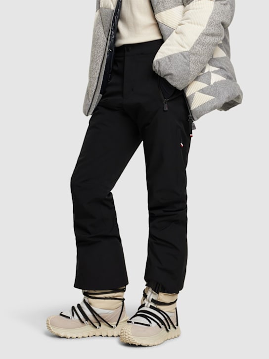 Moncler Grenoble: Trailgrip snow scraper GTX boots - men_1 | Luisa Via Roma