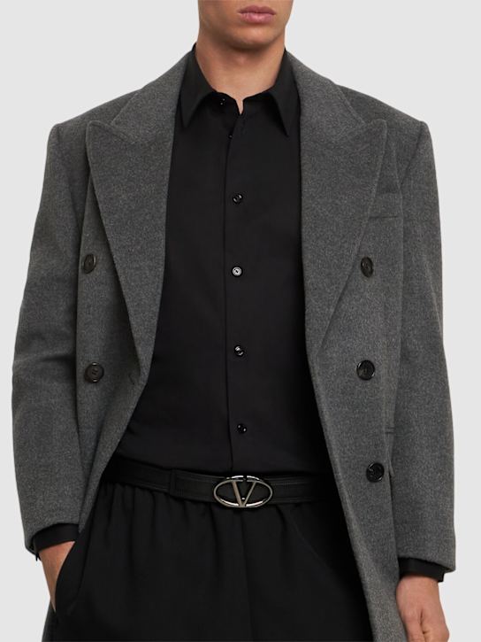 Valentino Garavani: 35mm Vlogo The Bold Edition buckle belt - men_1 | Luisa Via Roma