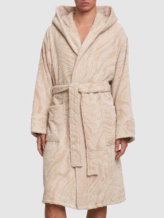 Roberto Cavalli: Okapi bathrobe - Beige - ecraft_2 | Luisa Via Roma