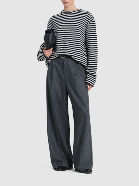 Jil Sander: 条纹紧凑羊毛针织毛衣 - 黑色/白色 - women_1 | Luisa Via Roma