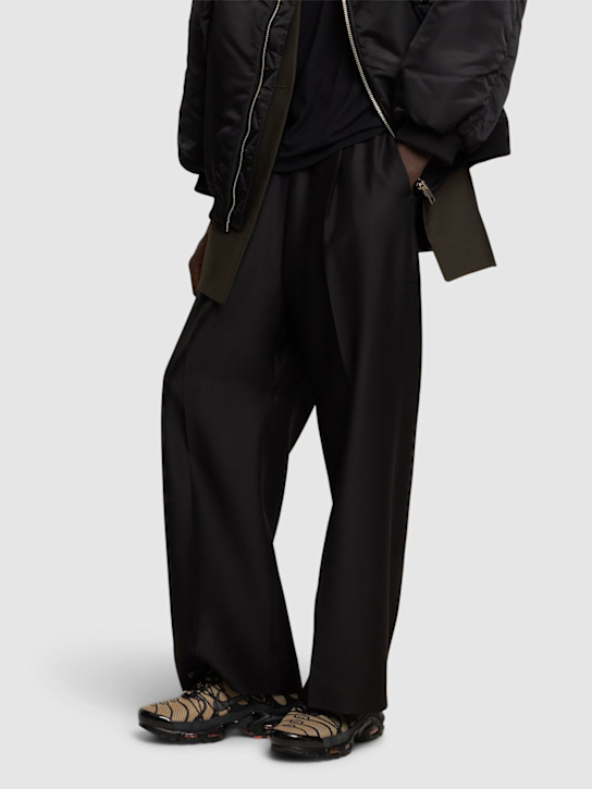 Nike: Air Max Plus Utility Sneakers - men_1 | Luisa Via Roma