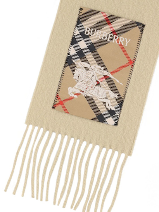 Burberry: Sciarpa Mu in cashmere - women_1 | Luisa Via Roma