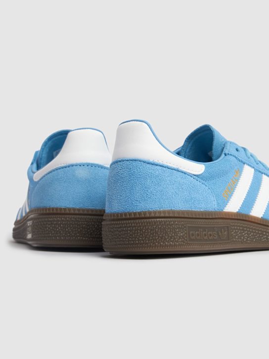 adidas Originals: Handball Spezial运动鞋 - 浅蓝色 - men_3 | Luisa Via Roma
