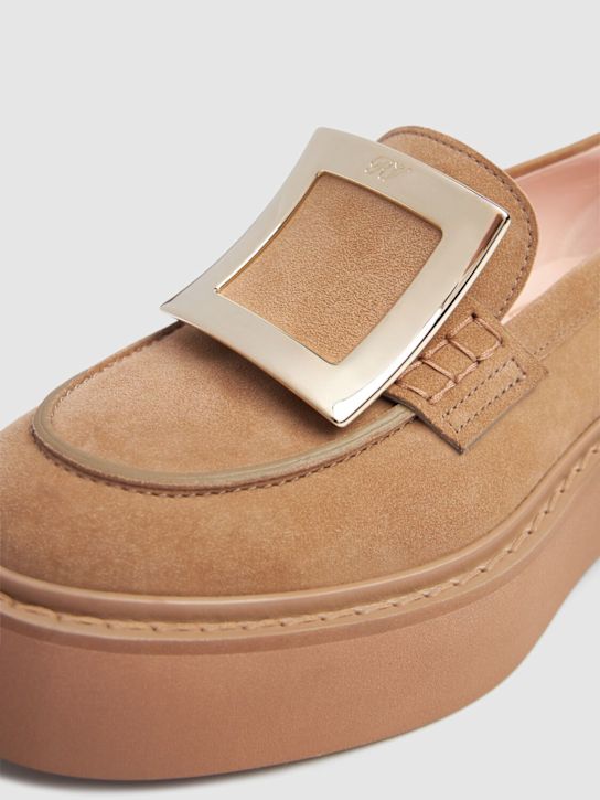 Roger Vivier: 50mm Viv Rangers high suede loafers - Tabacco Chiaro - women_3 | Luisa Via Roma